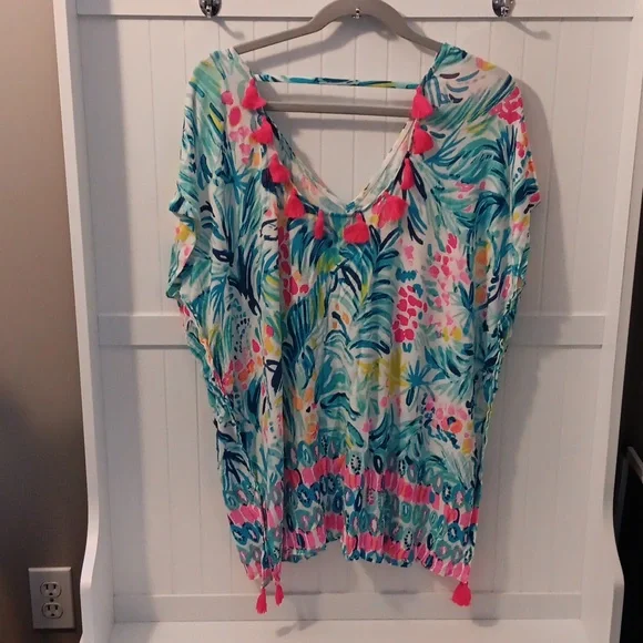 Lilly Pulitzer cover up - Picture 2 of 6